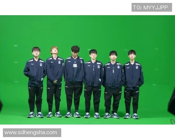 聚焦英雄联盟LNG战队的默契配合与战术创新探讨
